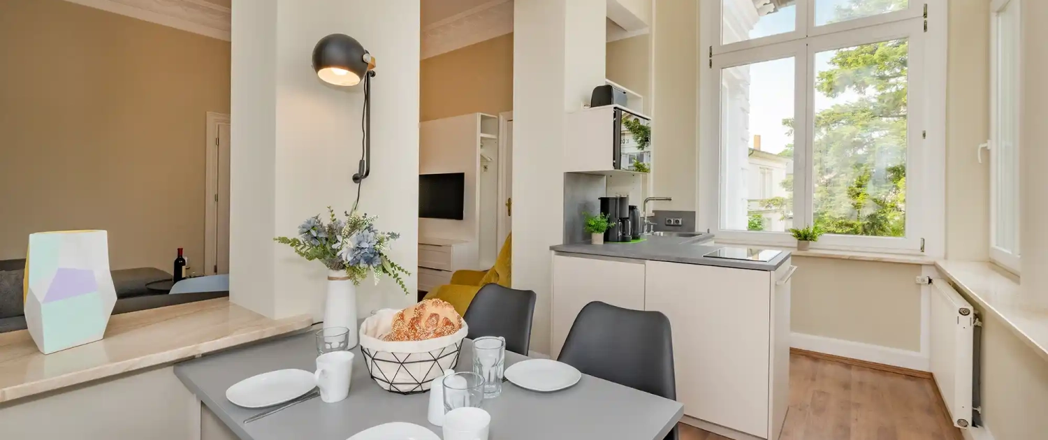 Ferienwohnung Waterblick Villa Carmen Essbereich mit Küche