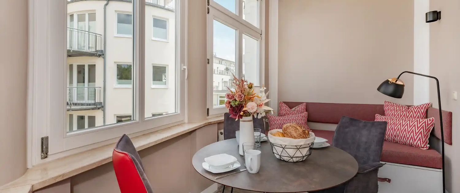 Ferienwohnung Strandkorb Villa Carmen Essbereich